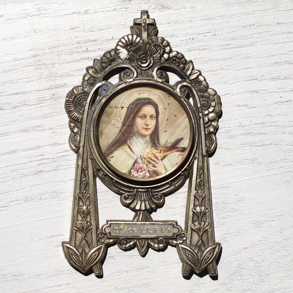 Pretty french vintage frame small metal frame, Holly teresa, Lisieux, France