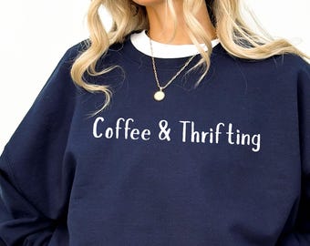 Sweater met koffie en zuinigheid, geborduurde gezellige ronde hals voor liefhebbers van vintage, zuinige fans