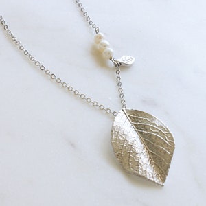 Modern Leaf Pearl Necklace, Long Chain Necklace for women, Natural leaf pendant, Nature jewelry gift, Gift Idea, Bridesmaid Gift S2035 image 1