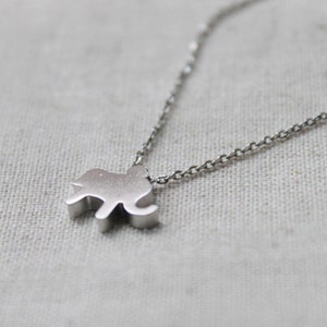 Cute elephant Necklace, Elephant pendant, Animal Necklace, Gift for mom, Gift for Friend, Wedding Gift, Flower girl gift, Gift idea -S2091-1