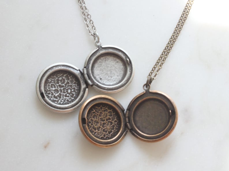 Vintage style Floral pattern round Locket Personalized Etsy