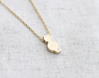 Personalized Initial Cat Necklace:  Custom Cat Pendant, Animal Jewelry, Cat Lover Gift