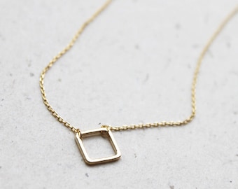 Simple Modern jewelry - Gold square ring necklace, Open Square necklace, Gift for mom, Gift for Friend, Wedding Gift, Gift idea - 2316-2