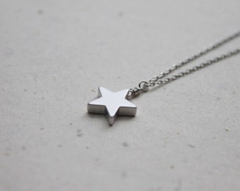Simple Silver Star Necklace, Star pendant necklace, Gift idea,  Gift for mom, Gift for Friend - S2155-1