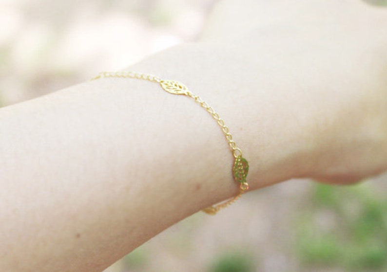 Simple leaf bracelet, Delicate Leaf Chain Bracelet, Layering Bracelet, Gift for mom, Gift for Friend, Wedding Gift, Gift idea S3104 image 7