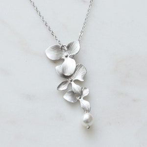 Set di collana di perle e orchidee – Gioielli per damigelle d'onore, regalo di nozze immagine 3