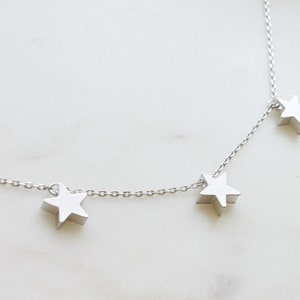 Simple Three STAR Necklace, Silver Triple star necklace, Trios Star pendant, Gift for mom, Gift for Friend, Wedding Gift, Gift idea -S2075