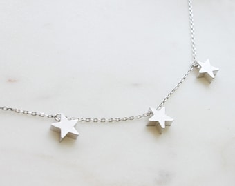 Simple Three STAR Necklace, Silver Triple star necklace, Trios Star pendant, Gift for mom, Gift for Friend, Wedding Gift, Gift idea -S2075