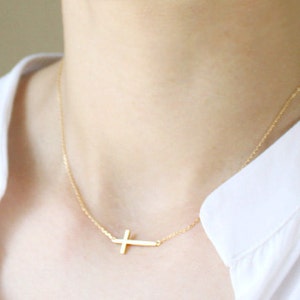 Sideways Cross Necklace, Gold Horizontal Cross necklace, Sideways Cross Charm Necklace, Gift for mom, Gift for Friend, Gift idea -S2268