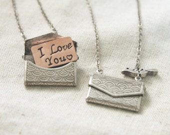 Personalized Vintage Style Envelope Locket Necklace: Custom Message Card