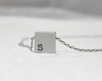 Personalized initial Square Necklace, Custom Geometric Initial Square pendant, Gift for mom, Gift for Friend, Wedding Gift, Gift idea -2304