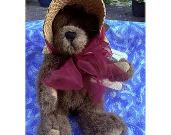 Vintage Boyds Bear Ginnie Higgenthrope 918442 – 6" Brown Plush – Archive Collection , collectors gift, special gift for her, I love you