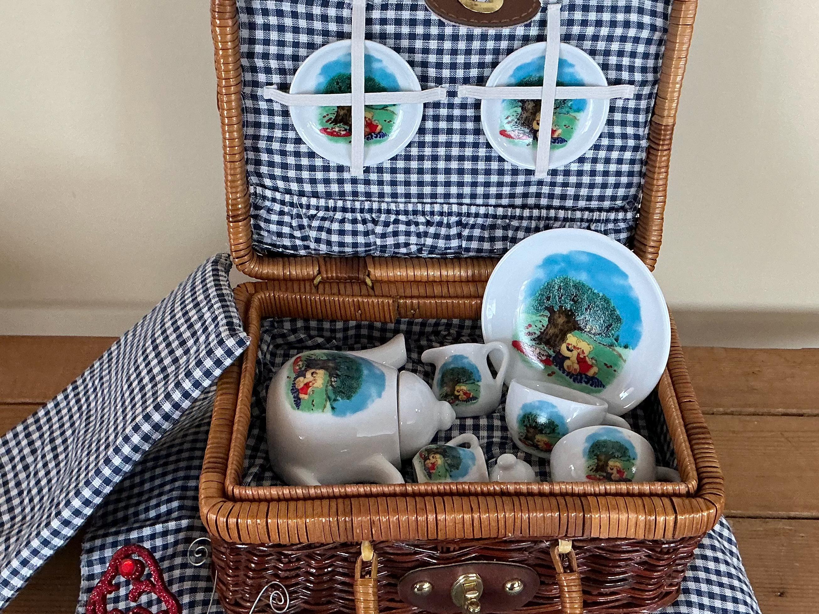 Vintage Tea Set Wicker Basket - Etsy