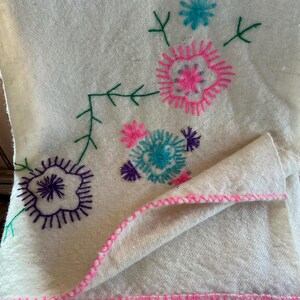 Mid Century Pure Wool Bedspread -Hand Embroidered Floral Blanket 84x72,Cottagecore Vintage Decor ,boho Heirloom Textile