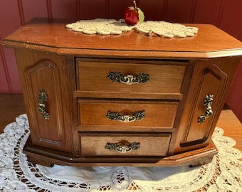 Vintage Wooden Musical Jewelry Box,1970s,Love Story Song