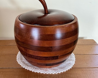 Rare Vintage Baribocraft Danesco Wood Apple Ice Bucket -Seau a Glace,Maple Wood Made Canada