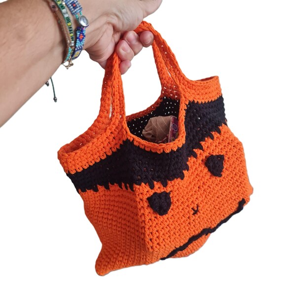 Crochet Pumpkin Tote Bag for Halloween – Handmade Cotton Knit Trick or Treat Bag