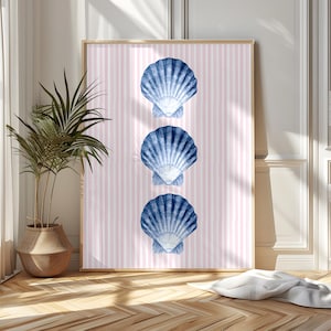 Stampa costiera con conchiglie rosa e blu: decorazione murale per dormitorio sulla spiaggia (download digitale)