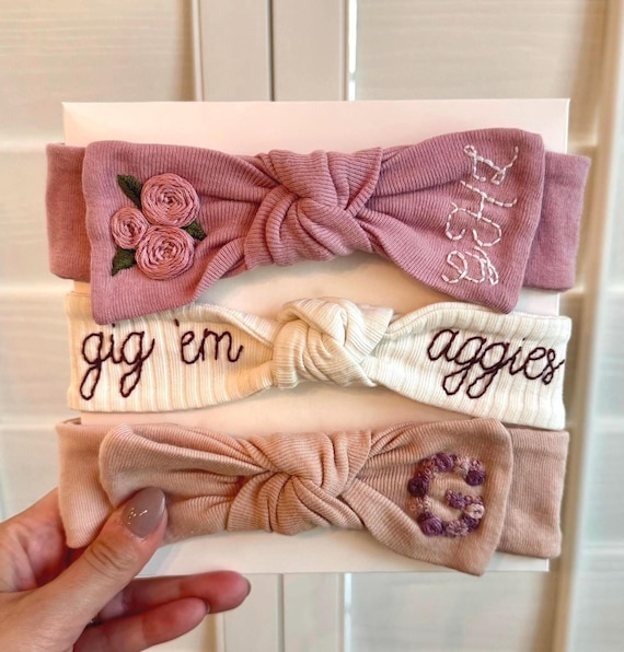Personalized Custom Hand Embroidered Set of 3 Baby Girl  display picture 1