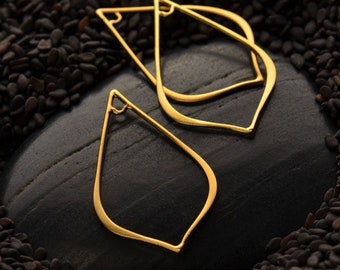 Teardrop Link, Earring Drops, 24Kt Gold Plated, Sterling Silver, 30 x 18mm, with fixed loop - 1pc High Quality 15% discounted (4383)/1