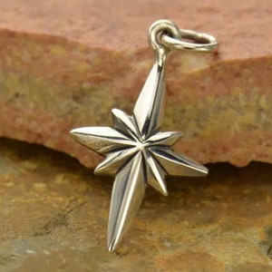 Sterling Silver North Star Charm 18.5x11.5mm - 1pc 10% discounted (5866)/1