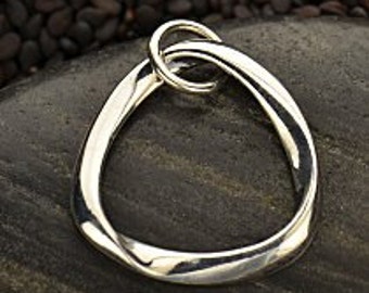 Sterling Silver 23x20mm Mobius Strip Link - 1pc 10% discounted High Quality Shiny Charms (5953)/1