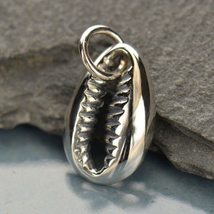 Sterling Silver 15x8.3mm Cowrie Shell Charm. - 1pc High Quality Made in Thailand 10% discounted (4903)/1