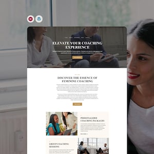 Può includere: Design del sito web che promuove servizi di coaching. La pagina presenta sezioni su pacchetti di coaching personalizzati, sessioni di coaching di gruppo e workshop di trasformazione della mentalità. Il testo include "Eleva la tua esperienza di coaching" e "Scopri l'essenza del coaching femminile".