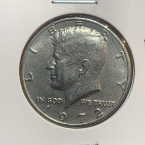 1972 - p mint - kennedy half dollar coin