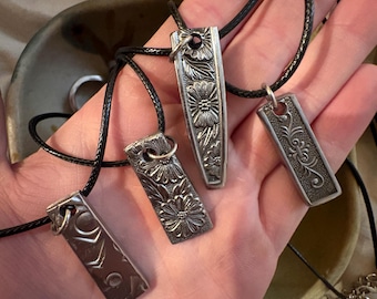 Handmade Mystery Stainless Steel Spoon Pendants, Floral Geometric Patterns, Unisex Jewelry