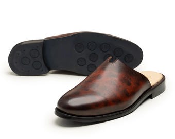 Handmade Men’s Leather Mules | Brown Slip-On Shoes | Burnished Patina Loafers | Luxury Cowhide Indoor Slippers