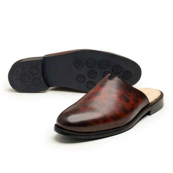Handmade Men’s Leather Mules | Brown Slip-On Shoes | Burnished Patina Loafers | Luxury Cowhide Indoor Slippers