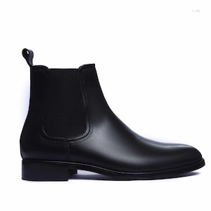 Handmade Leather Chelsea Boots: Elegant Black Ankle Boots for Men