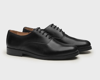 Handmade Black Leather Oxford Dress Shoes: Formal Lace-Up Shoes