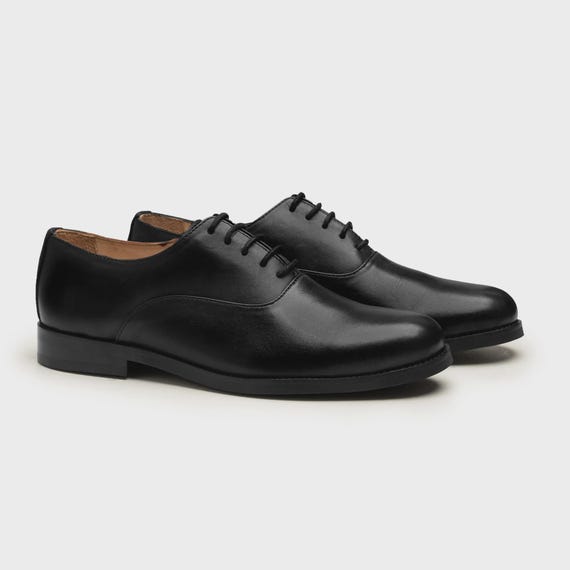 Handmade Black Leather Oxford Dress Shoes: Formal Lace-up  display picture 3