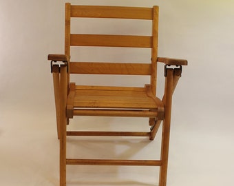 Child' Wooden Folding Chair, Slat Back, Paris Manufacturing, Child's Chair, Folding Chair