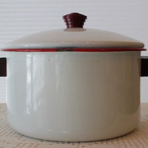 Emailletopf, rot, Vorratstopf, roter Topf, Pfanne, Emailletopf, Kunsthandwerk, Camping, Wohnkultur