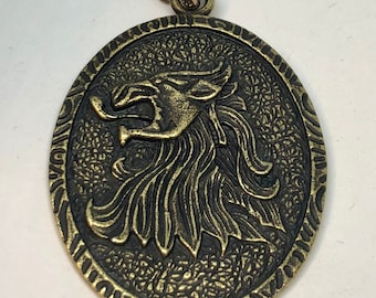 US Game of Thrones Necklace Cersei Lannister Queen of Lion Head Badge Pendant US Game of Thrones Necklace Cersei Lannister Queen of Lion Head Badge Pendant