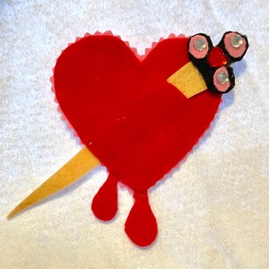 Rot blutende HerzNadel/Brosche Valentinstag