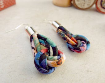 Black Floral Knot Earrings
