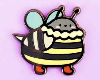 Busy Bee Poe pin hard enamel pin bird dove mail delivery lapel pin brooch badge flair pin hat animal birds kawaii cute