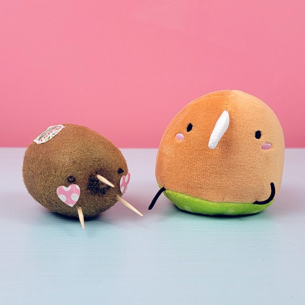 キウイ鳥ぬいぐるみ リトルカール ぬいぐるみ 動物 鳥 かわいい 可愛い