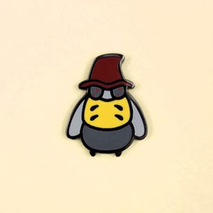 Brain Blips Collab - Magiska Mini Bugs - Botfly - hård emaljnål kavajbrosch badge stil krage hatt natur djur kawaii söt