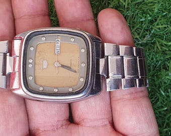 Vintage seiko 5 6309-528A Automatic Stainless Steel men watch gold dial made in japan