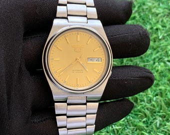 Seiko 5automatic 7S26-00X0 21 Jewels Day / Date Stainless Steel