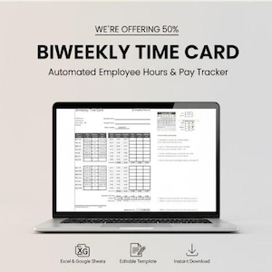 Könnte beinhalten: Ein Laptop mit einer Vorlage für eine zweiwöchentliche Zeiterfassung. Der Bildschirm zeigt ein Tabellenlayout mit Spalten für die Arbeitszeiten und die Lohnverfolgung der Mitarbeiter. Der Text oben lautet "WE'RE OFFERING 50%" und "BIWEEKLY TIME CARD".