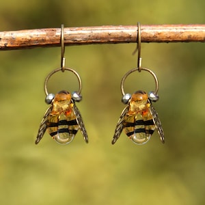 Boucles d'oreilles bourdon au chalumeau, insecte en verre ambré et noir, pendentifs bourdon en bronze faits main