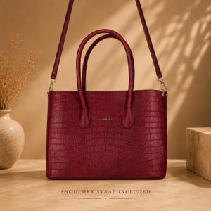 Luxury leather tote bag with detachable shoulder strap included