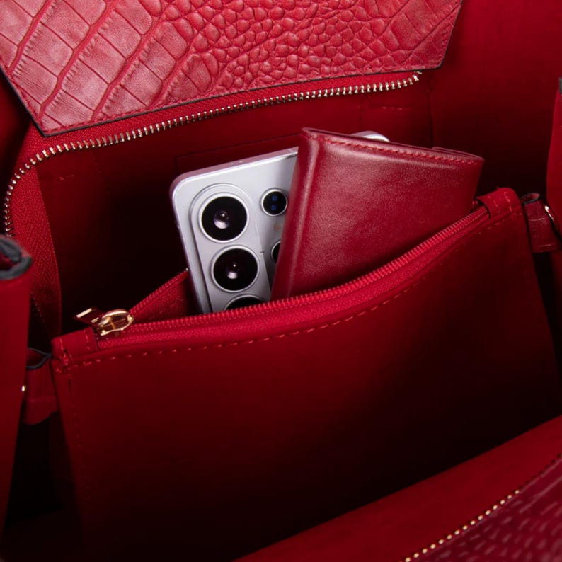 Croco Red leather tote interior storage and organization detail