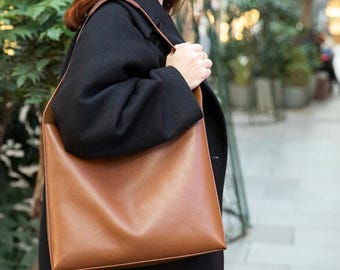 Personalized Full Grain Leather Shoulder Tote - Minimalist Work Bag for Women Gift